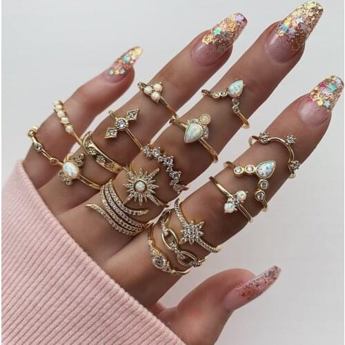 17 Pcs/set Boho Vintage Gold Color Crystal Opal Gem Ring Set Crown Star Water Drop Geometric Party Rings for Women Jewelry Gifts