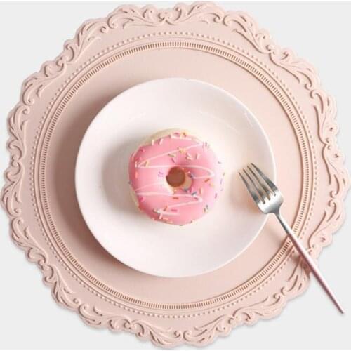 34cm Silicone Place Mat Round Lace Shape Pad Korean Dining Silicone Insulation Pad Table Decoration Wedding Coasters Party Mat
