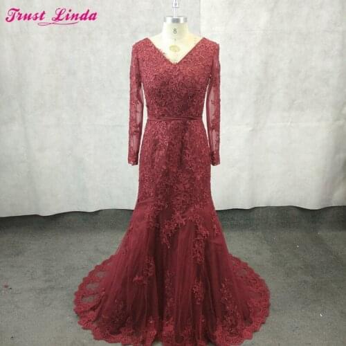 Burgundy Lace Appliques Long Sleeves Mermaid Mother Dresses V Neck Beaded Party Dress Plus Size Prom Gowns Custom Made