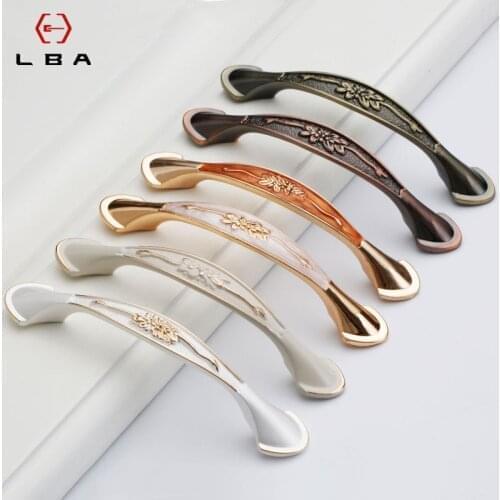 Zinc Alloy Cabinet Handles Solid European Style Kitchen Cupboard Pulls Drawer Knobs Furniture Handle For High End Decoration