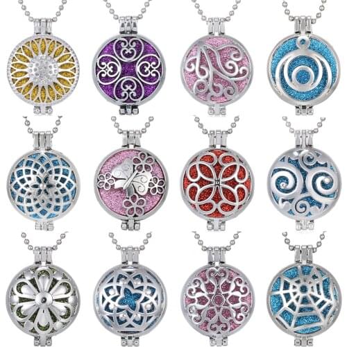 Aroma Locket Necklace Antique Flower Essential Oil Diffuser Perfume Aromatherapy Locket Pendant Necklace with 10pcs Pads