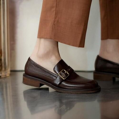 Hot sale Womens shoes 22-25cm length natural leather pumps Square toe buckle Women heels 3 colors black shoes heels for women