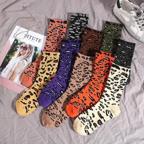 New female socks leopard personality printing in the tube cotton socks comfortable breathable deodorant tide woman socks female