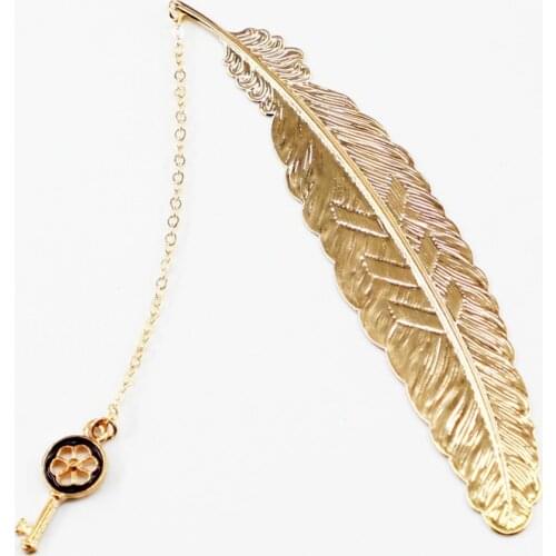 1 Pcs Retro Metal Feather Bookmark Creative Key SeaShell Pendant Book Mark Christmas Gift School Stationery Supplies