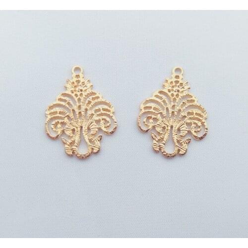 50 PCS 21*27mm Fashion Metal Alloy KC Gold Hollow Pendant Connectors Charm For Jewelry Making