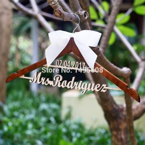 Custom Wood Bridal Last Name Hanger ,Wedding Hanger Personalized with Date and Name, Rustic Wedding Dress Hanger