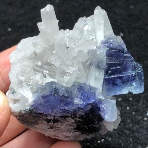69.7gNatural purple fluorite and crystal mineral specimen healing energy wheel vein teaching stone home decoration collection
