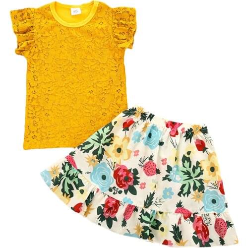 2Pcs Sweet Style Little Girls Outfit Summer Creative Round Collar Short Sleeve Yellow Lace Top + Floral Printing Bust Skirt Set