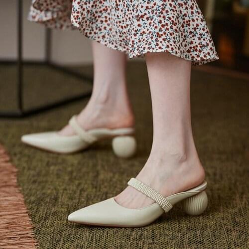 QZYERAI 2021 Ladies Slippers Thick High Heels Footwear Summer Fashion Outside Women Mules Shoes Genuine Leather