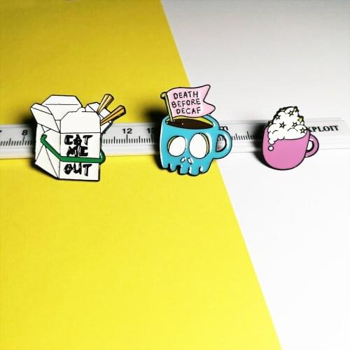 Fashion Enamel Lapel Cartoon Pins Milk Beer Drink Brooches Badges Backpack Cute Pin Gifts For Friends Wholesale Jewelry