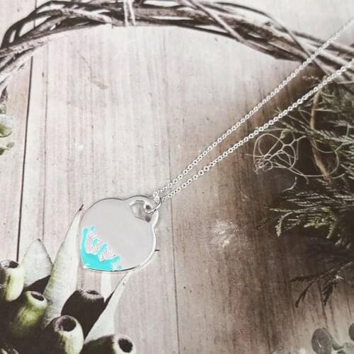 1: 1 sterling silver s925 classic fashion exclusive blue enamel water flower heart charm ladies necklace