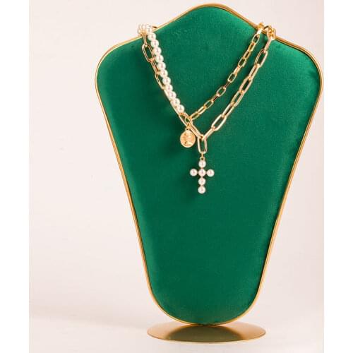 New Vintage Pearl Necklace for Women Multilayer Geometric Metal Lock Coin Portrait Pendants Necklace 2021 Trendy Choker Jewelry