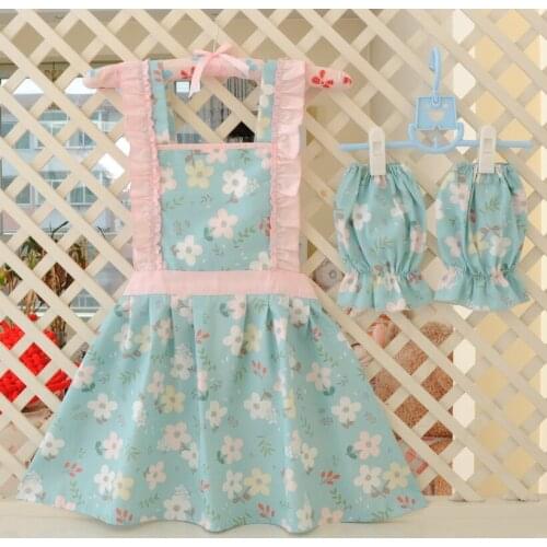 Fashion Children Apron Floral Blue Cute Kid Baby Bibs Fine Art Painting Home Cooking Baking Shop Cleaning Kitchen Accessory
