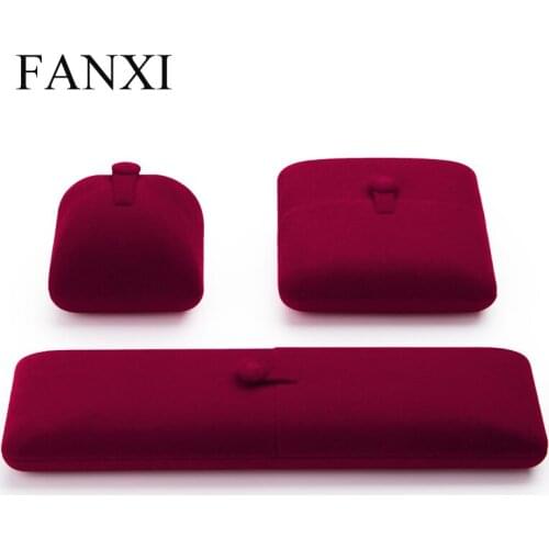 FANXI Desk shape jewelry bracelet/bangle/hand chain display wrapped with plush fabric stand for jewelry counter silver gray