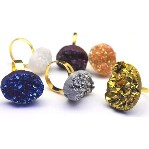 Dives Vietate Store Wedding Rings