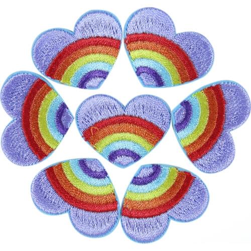 Lovely Embroidery Patches Rainbow Love Heart Childrens Clothing Accessories Jeans Decorative Back Glue Ironing Edge Patches