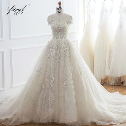 Fmogl Sexy V Neck Ball Gown Lace Wedding Dresses 2021 Appliques Beaded Vintage Bride dress Robe De Mariage Plus Size