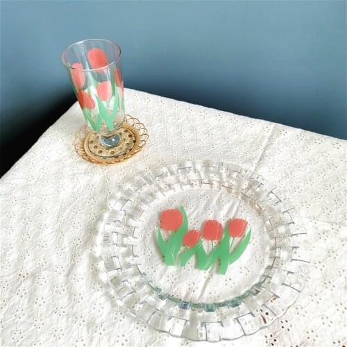 Super Popular Japan Korean Style Classic Tulip Plate Wine Cups Tableware Set Cute Grandma Plate Goblet 2 Styles Salad Sashimi