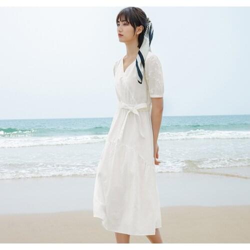 INMAN Summer Womens Green Beach Dress Belt Elegant Sweet Style V-Neck Stereoscopic Jacquard Large Hem Side Zipper One-Piece