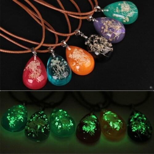 2019 Statement Transparent Water Drop Ture Dry Flower Pendant Necklace Charm Luminous Color Crystal Glassic Jewelry for Women