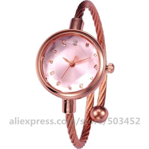 100pcs/lot 071 Small Fashion Women Watches Popular Brand Simple Bracelet Watch Ladies Quartz Wrist Watch Orologio Donna Saat