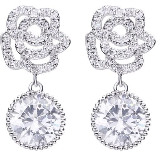 Bettyue Brand Fashion Charm Flower Shape White Zircon Three Colors Jewelry Earrings For Woman Gothic Style Wedding Party Gifts