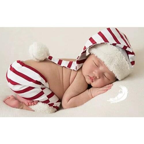 Newborn Photography Costume Christmas Theme Styling Red and White Striped Hat + Shorts Set Newborn Photography Props CHD10160