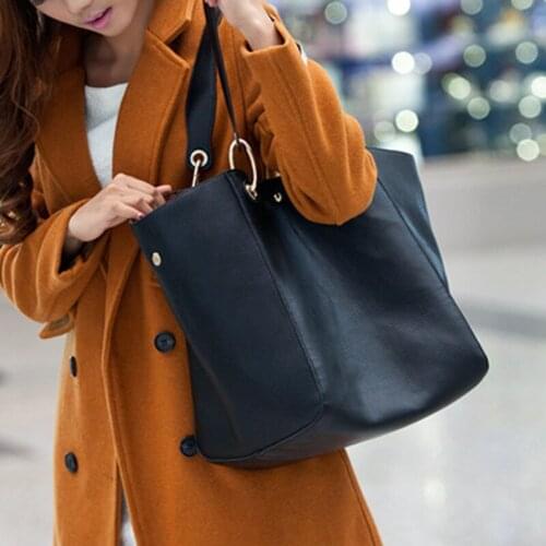 High quality leather New fashion arrival Classical style Real leather Elegant woman handbag
