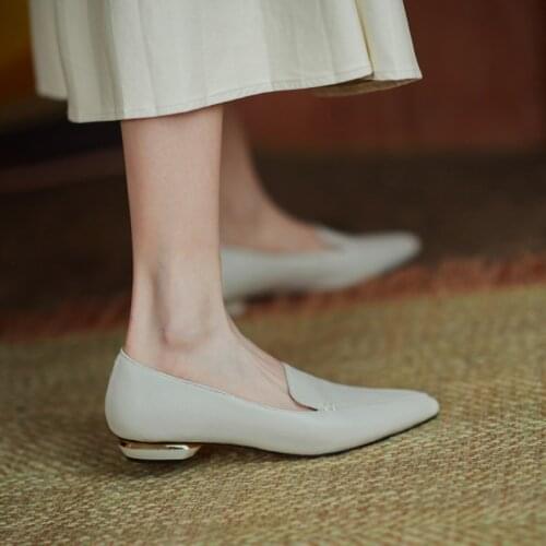 2021 New Ins Concise Designer Loafers Genuine Leather Pointed Toe Shoes Pumps Woman Heels Spring Working Office Lady Shoes