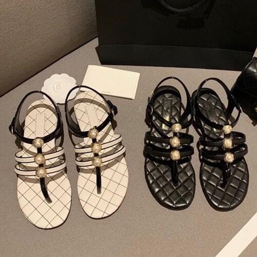 Brand Designer Women Shoes Pearl Flat Sandals Fashion Open Toe Roman Sandals 2021 Summer Latest Ladies Leisure Flip Flops Black