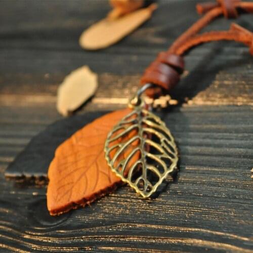 NIUYITID Leaves Leather Necklace Pendant For Men Vintage Brown Rope Fashion Jewelry Male Choker Collier Best Gift