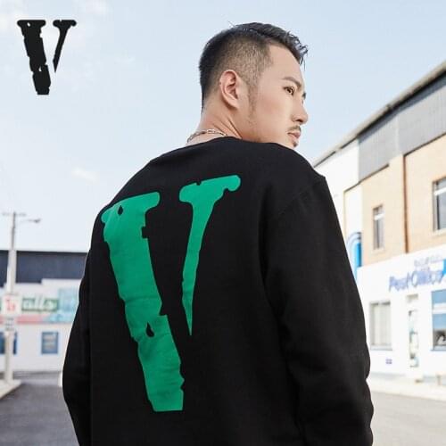 Tide brand VLONE Sweatshirts male green big V letter FRIENDS hem destruction round neck long sleeve female