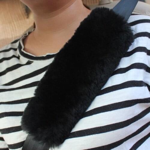 2pcs Faux Sheepskin Wool Fur Auto Car Seat Belt Shoulder Pads Cover Winter Fluffy Harness Seatbelt Shoulder Pads Car Accessories