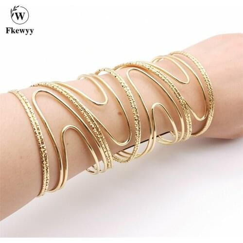 Fkewyy Luxury Charm Bracelets For Women Gold Color Hollow Bracelets Designer Gothic Accessories Alloy Statement Jewelry Bangles