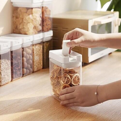 1Pcs Kitchen Food Sealed Can Plastic Transparent Moisture-proof Refrigerator Storage Box Whole Grains Square Storage Can