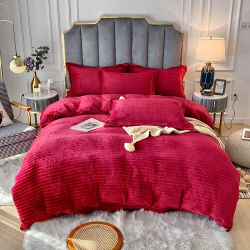 2020 new products Thickened warm yarn dyed milk down Solid color Bed Set luxury bedding king size 4-piece set