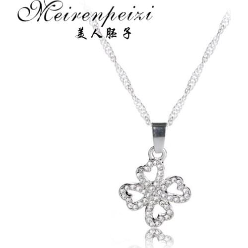 Elegant Crystal Leaf Clover Necklace Silver Luck Charms Clover Leaf Pendant Jewelry Necklace Good Luck Christmas Gifts