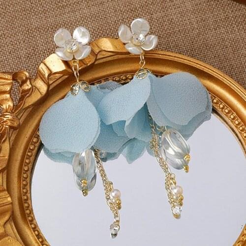 Lovely Cloth Flower Pieces Tassel Earrings Shell Crystal Rhinestone Pearl Petal Stud Earrings Crystal Earring Dangle for Women