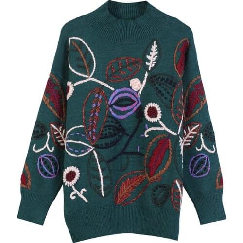 Vintage Fashion Korean Winter Women Long Sleeve O-Neck Leaf Embroidered Green White Oversize Pullover Loose Knit Top Sweater