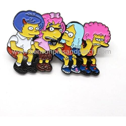 Customized Zinc alloy yellow family symbol pin badge