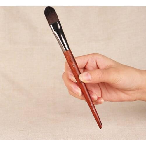 MEDIUM CONCEALER BRUSH 176 - Flat Pointed Precision Foundation Concealer Makeup Brush Beauty Cosmetics Blender Tool