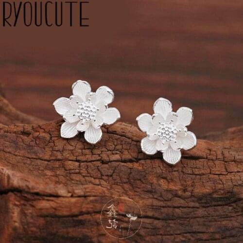 Punk Style Ladies Boho Lotus Flower Earrings For Women Wedding Jewelry Statement Earrings Party Gift Pendientes