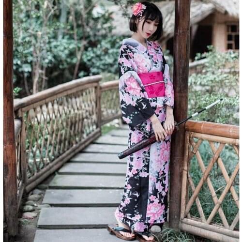 Kimono robe Fashion National Trends Women Sexy Kimono Yukata Novelty Evening Dress Japanese Cosplay Costume Floral gowns