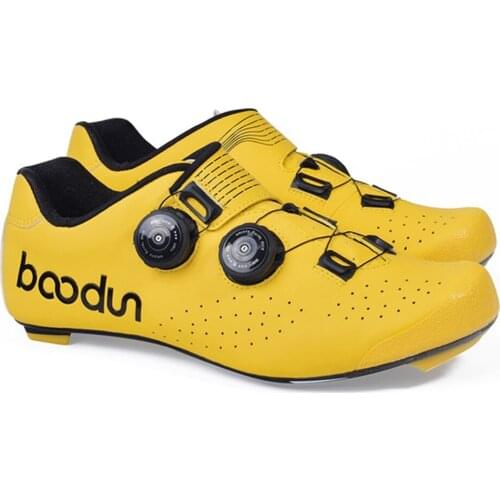 HOT Road Cycling Shoes Leather Ultralight Carbon Fiber Bicycle Racing Shoes Outdoor sports Road Bike Self-Locking Shoes