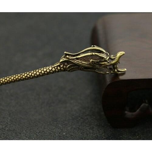 Portable Retro Brass Cigar Dragon Pass Needle Drill Dredge Loose Cigarette Smoker Vintage Carving Smoking Accessories Wholesale
