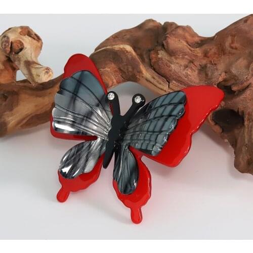 High Quality Custom Brooch Handmade Acrylic Women Exquisite butterfly Insect Safety Pins Jewelry Accessories Wholesale