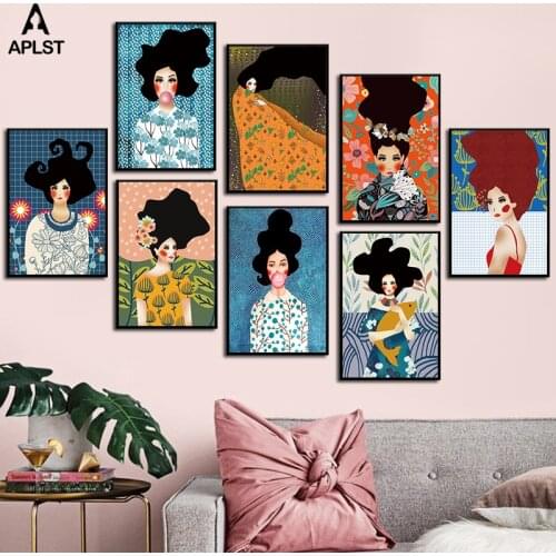 Women Posters Vintage Bubble Gum Girl Flower Canvas Prints Lady Figure Painting Prints Wall Art Picture Decorative Living Room