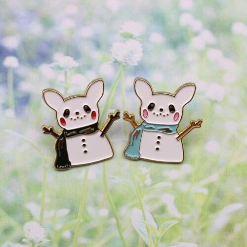 Cartoon Cute Doll Enamel Brooch Christmas Snowman Pin Alloy Badge Sweet Jewelry Clothes Bags Accessories Gifts For Friends