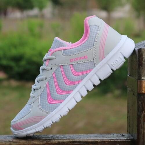 Women Shoes Super Light Women Sneakers Air Mesh Tenis Feminino Women Casual Shoes Vulcanize Breathable Trainers White Sneakers