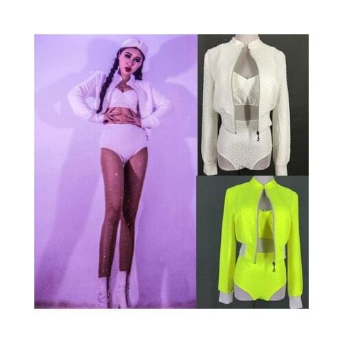 Bra+Shorts+Coat) Three-piece Women DJ Jazz Hip Hop Dance Set Fluorescent green Crystal Dance Outfit Nightclub Stage Costume